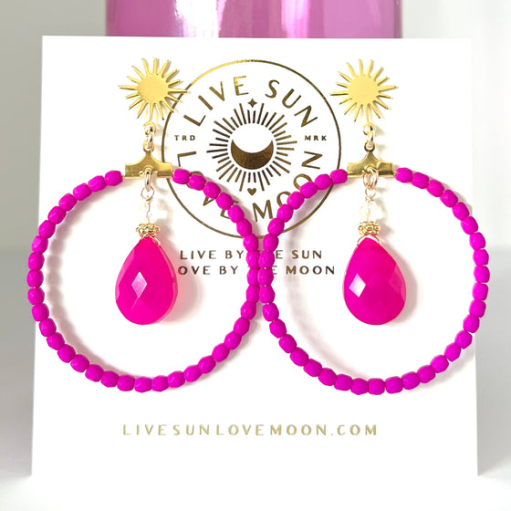 Magical Magenta earrings