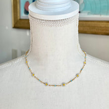  Daisies and Dots necklace