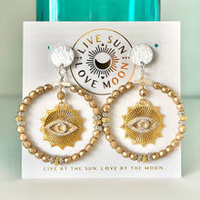  Golden Eye earrings