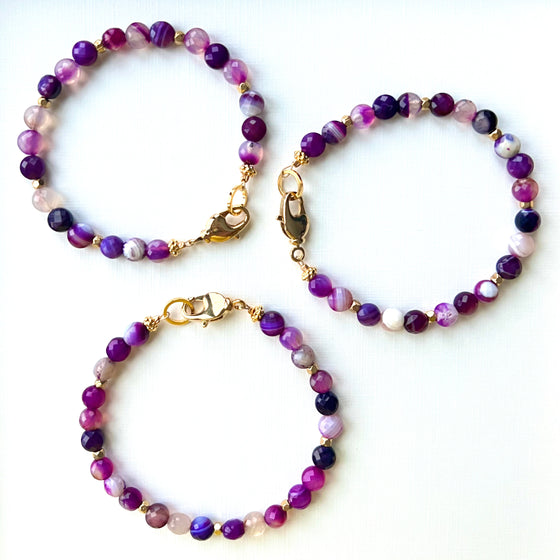 Fuchsia Agate Bracelet