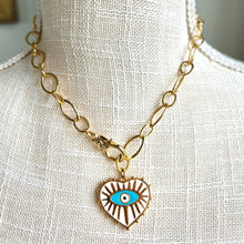  Heart & Eye Gold Smooth Chain