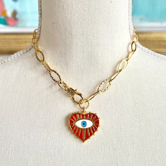 Heart & Eye Gold Hammered Chain